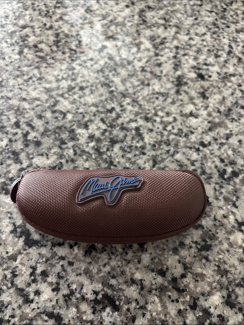 Maui Jim Brown Hardshell Zipper Case EUC